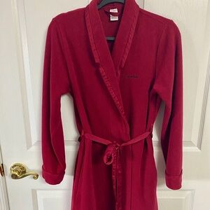 Ladies Calvin Klein Robe Burgundy XS soft plush short length pockets